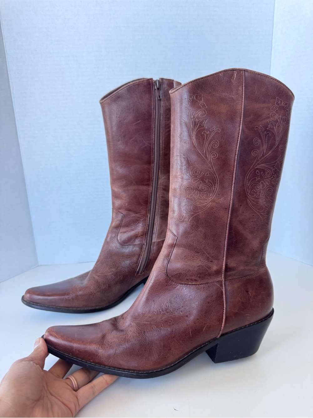 Matisse Brown Leather Western Cowgirl Floral Embossed Boots Women’s Size 9.5